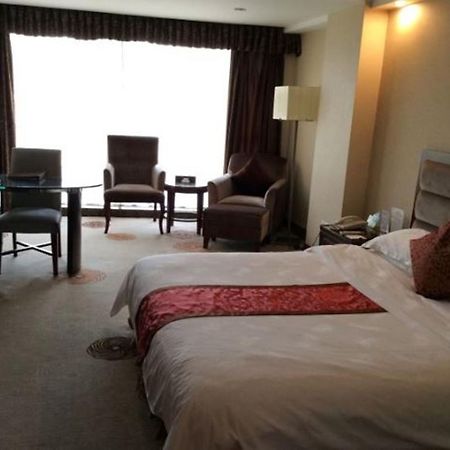 Langzhong Grand Hotel Shahepu エクステリア 写真