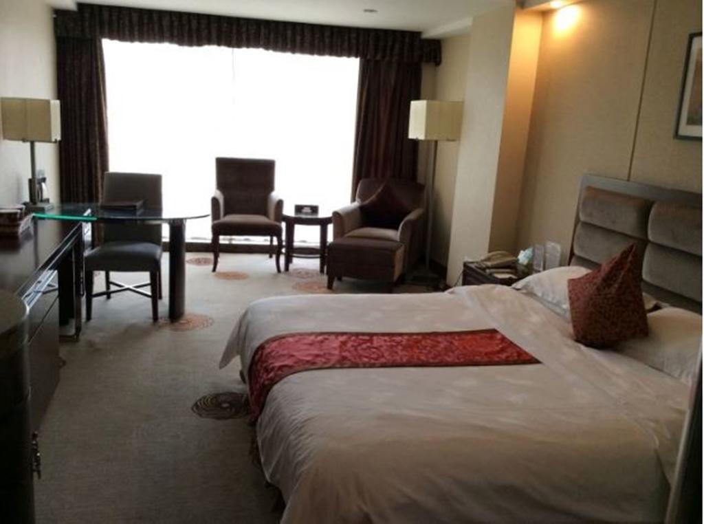 Langzhong Grand Hotel Shahepu エクステリア 写真