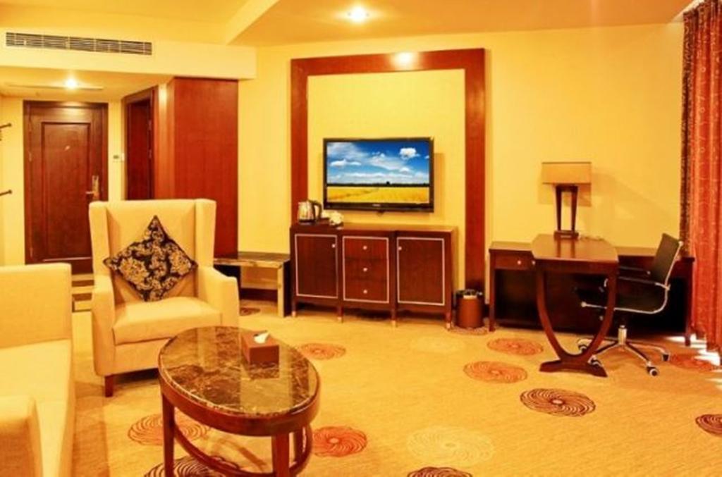 Langzhong Grand Hotel Shahepu エクステリア 写真