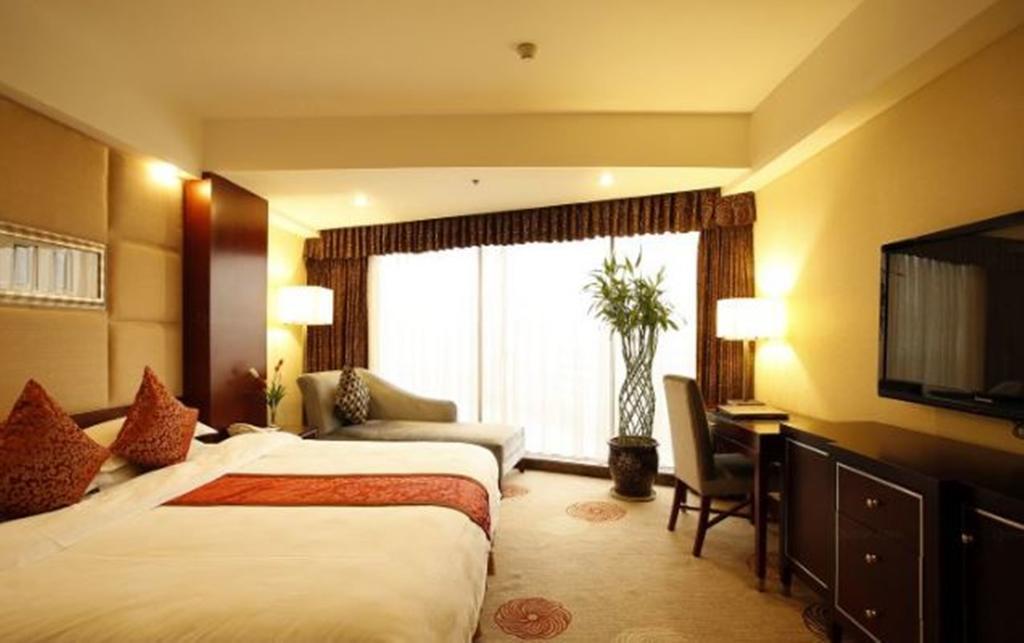 Langzhong Grand Hotel Shahepu エクステリア 写真