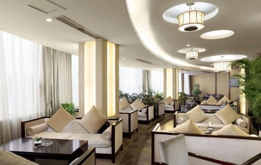 Langzhong Grand Hotel Shahepu エクステリア 写真
