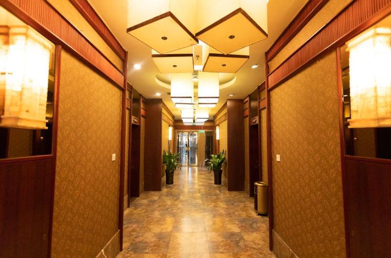 Langzhong Grand Hotel Shahepu エクステリア 写真